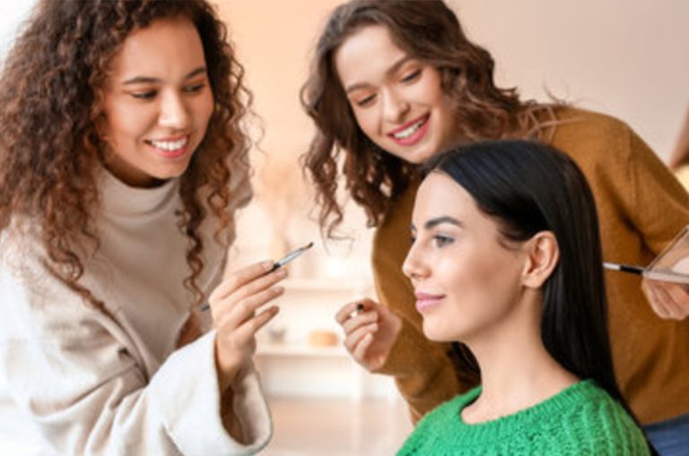 5 Reasons to Start a Career in Cosmetology Today